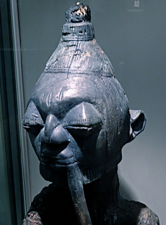 Eshu Statue im Museum Fünf Kontinente