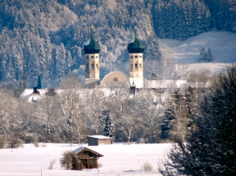 Blick auf das Kloster Benediktbeuern